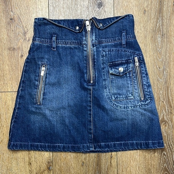 NWT The Kooples The Western Buckle Denim Skirt Size 1/25-26US - Picture 2 of 7